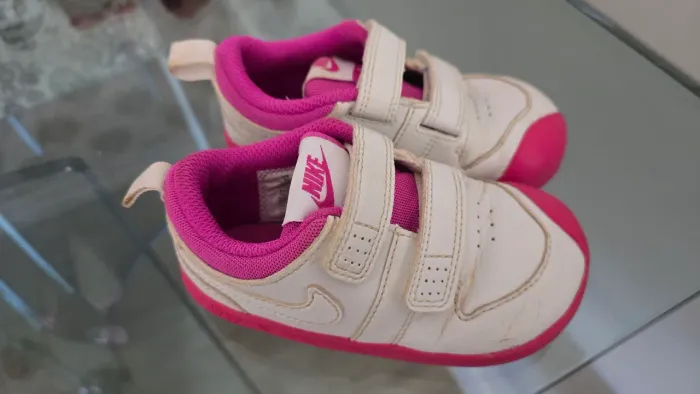 Tênis Nike infantil tamanho 22/23