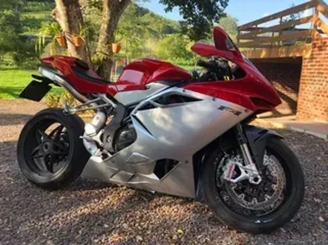 Vendo peças da moto que está na foto (MV AGUSTA F4 ANO 2012).