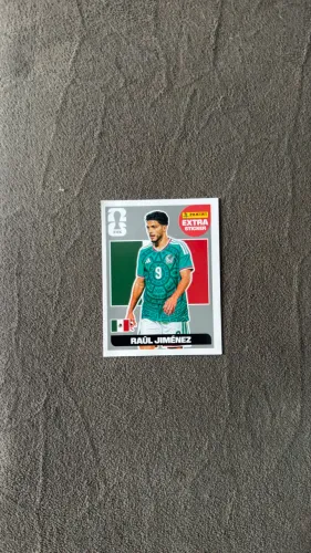 Figurinha Extra Sticker Copa do Mundo 2026, Raul Jimenez, Prata.