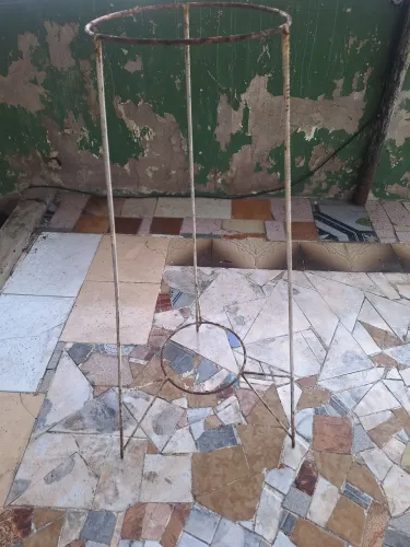 Suporte para Vaso de Plantas
