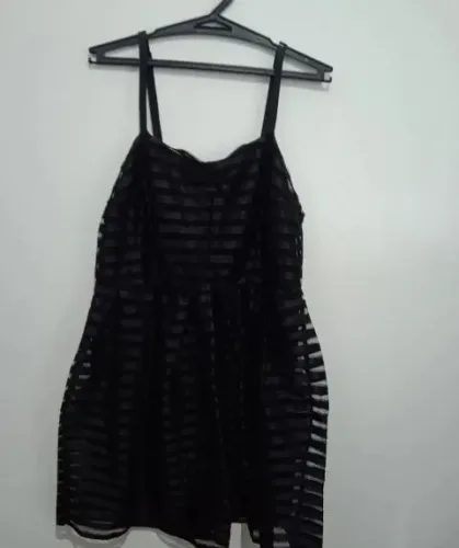 Vestido preto H&M