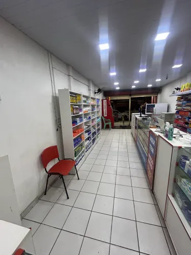 Vendo farmácia funcionando