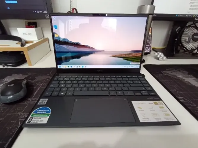 ASUS Zenbook 13 UX325J - Ultrafino (1.1kg) | i5 10ª Gen