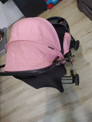 Carrinho de bebê Cosco