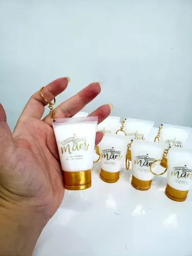 Lembrancinhas para Dia das Mães | KIT | 10 Bisnagas Chaveiro Creme Hidratante 30ml