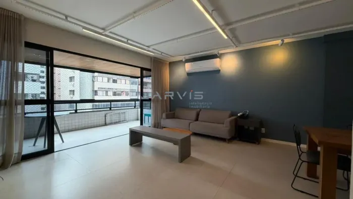 Alugo apartamento com 4/4 totalmente mobiliado na Ponta Verde - R$10.000,00