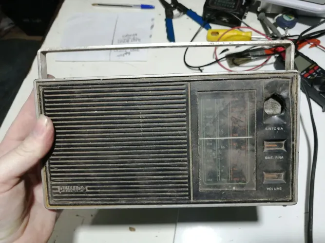Rádio antigo Philips, pra peças!