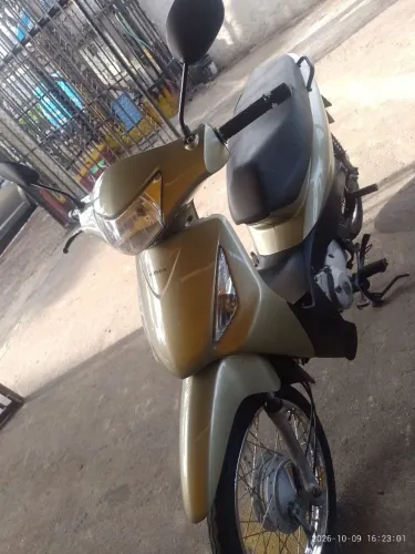 VENDO - Biz ks 125- 2010 / moto bem cuidada