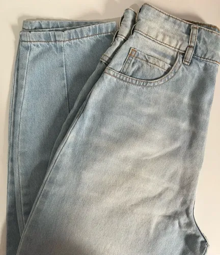 Calça jeans COLCCI / NUNCA USADA / TAM: 34