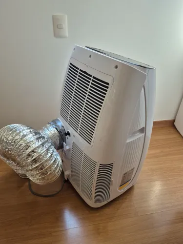 Ar condicionado portátil EOS 12 mil btus 220v