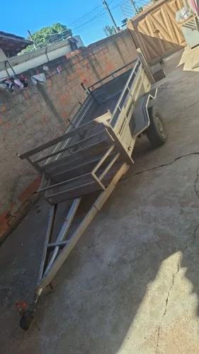 Vendo caretinha valor 3.800