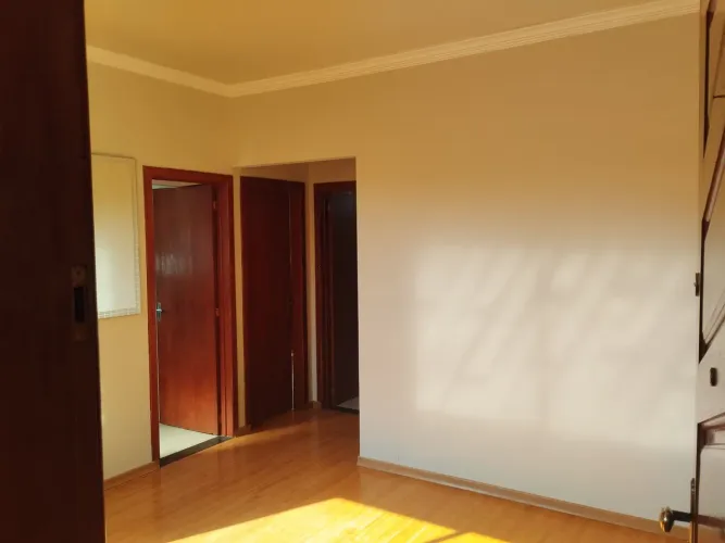 Apartamento 02 qts no Camargos; pronto para morar.