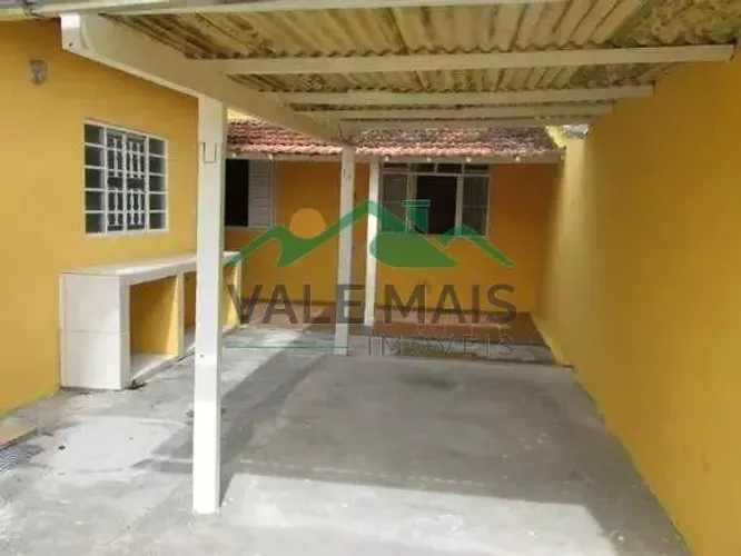 CASA COM PONTO COMERCIAL / 3 dormitórios à venda, 100 m² por R$ 430.000 - Nova Guará - Gua