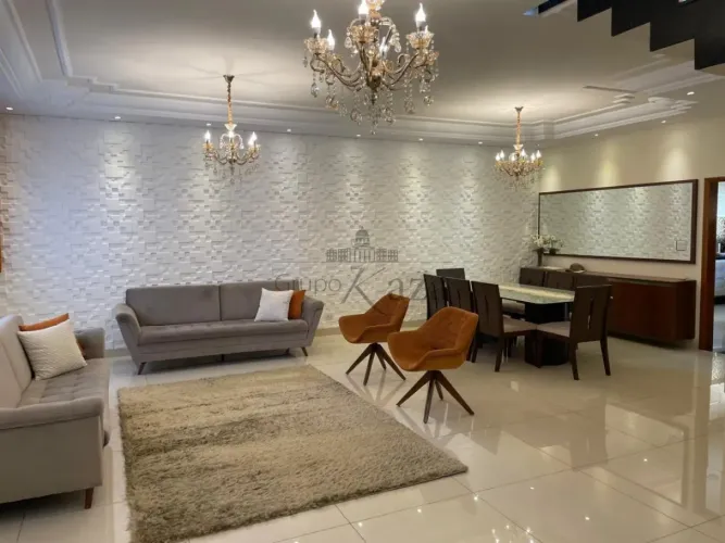 Oportunidade - Casa Sobrado - Cidade Vista Verde - 3 Dormitórios - 316m².