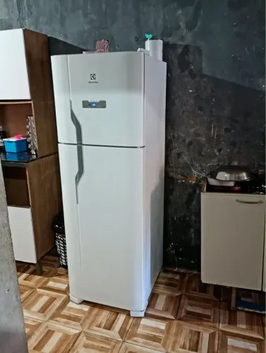 Vende-se geladeira 