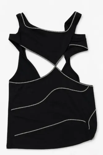 Vestido preto recortado com brilho feminino