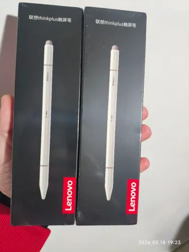 Caneta Lenovo ThinkPlus BP28 lacrada da cor Branca