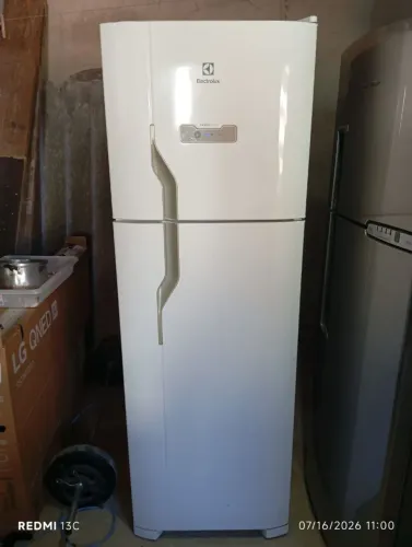 Geladeira Electrolux Dfn41 Entrego
