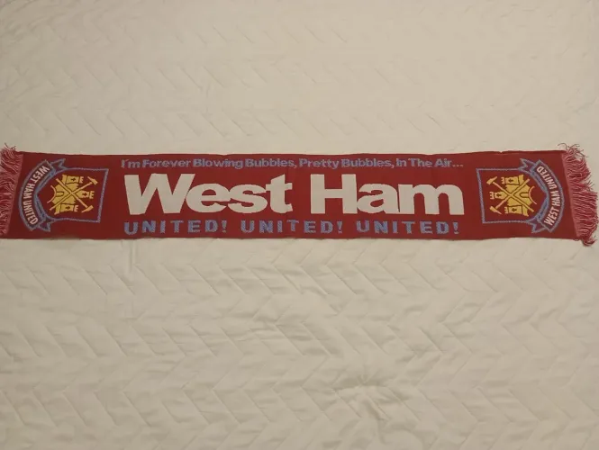 Cachecol West Ham