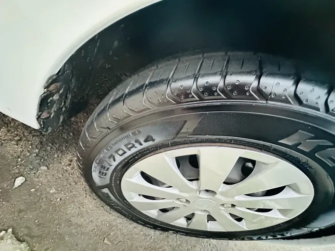 Hyundai HB20 Unique 1.0 Flex 12V Mec. 2019
