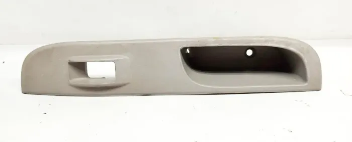 Moldura Botão Vidro Elétrico L200 Triton Tras Le Obs 49537