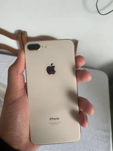 iPhone 8 Plus