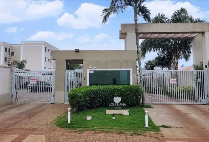 Apartamento á venda com 2 quartos no Edifício Louisiana, Zona Oeste de Londrina