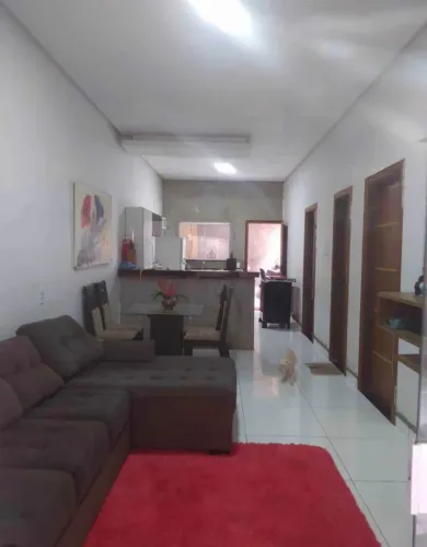 VENDO CASA NA ÁGUAS LINDAS £