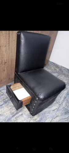 Vende-se sofá para quem trabalha unha