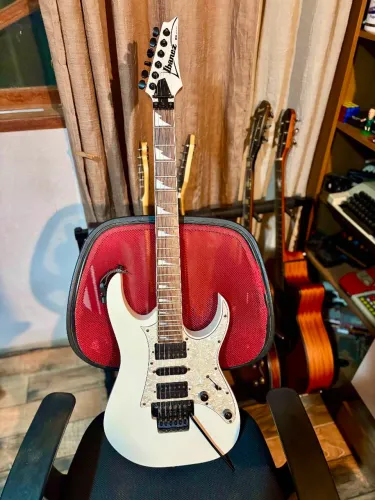 Guitarra Ibanez RG350DX Korea 2005