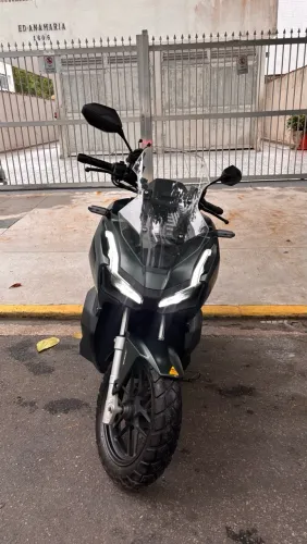Honda ADV 150 2024