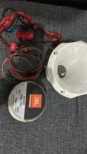 Vendo corneta D250 trio