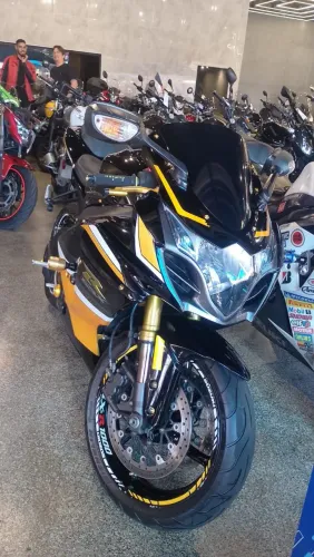 Vendo moto Gsxr 1000