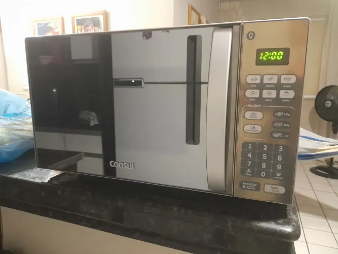 Microondas Espelhado Consul 20Lt Novíssimo 
