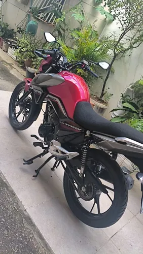 Vendo moto Titan 160 ( ano 2020)