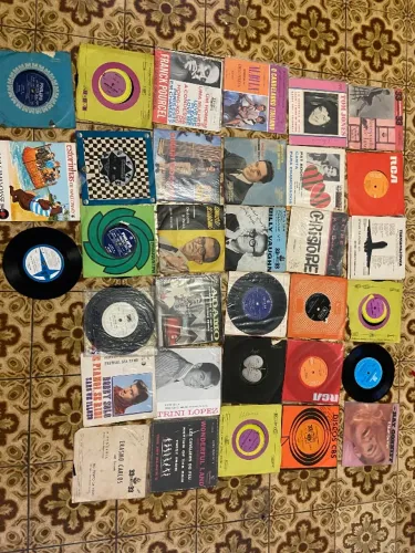 Disco de vinil antigo R$10 cada