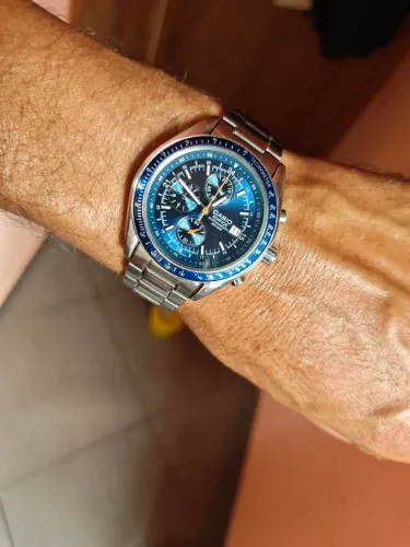 Casio edificie EF-503D-2AVDF.. !!