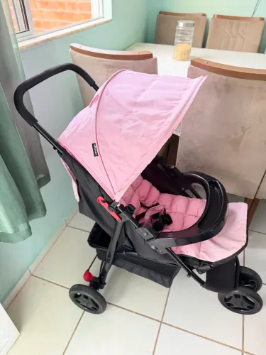 Itens de bebê menina