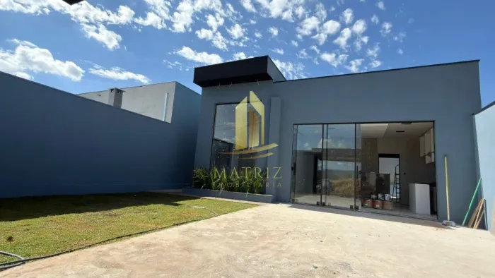 Matriz Vende Casa Jardim Natal Ótima Localização