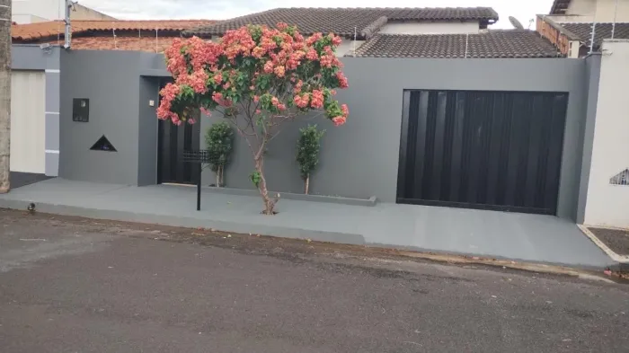 Casa 3 Quartos c/ Suíte - Jardim Europa | Próxima do Colégio Dom Pedro | R$ 590 mil