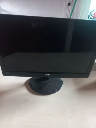 Monitor AOC Roku
