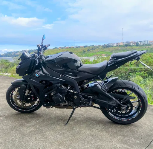 BMW s 1000r