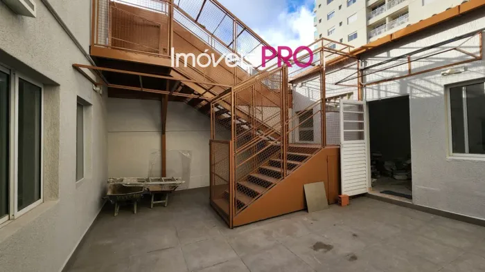 Linda casa totalmente reformada - Vila Mascote