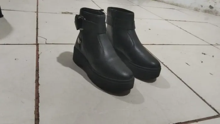 Bota Feminina Moleca 
