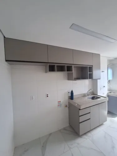 Vendo Conjunto Armário de Cozinha e Pedras