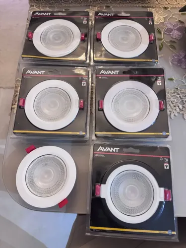 Kit com 7 Spot Led Authentic Redondo 7w 3000k 11.8cm BF Avant