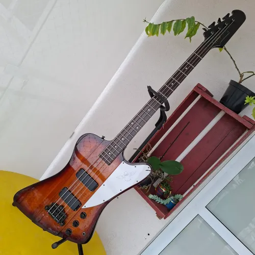 Epiphone Thunderbird Vintage Sunburst<br>