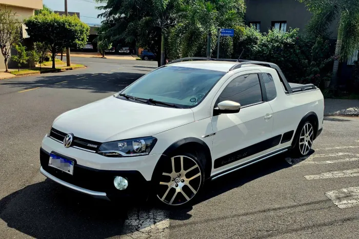 Volkswagen Saveiro Cross 1.6 MI Total Flex 8V CE 2014