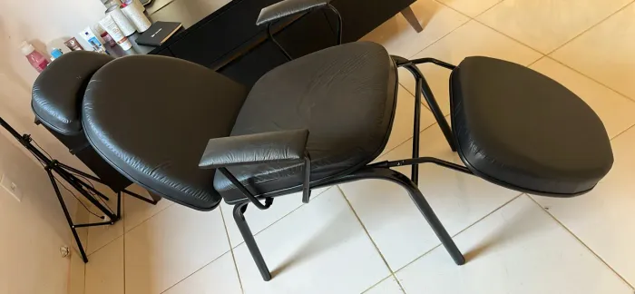 Cadeira para maquiagem e tatuagem 