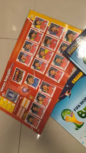 1 álbum capa mole quase completo 2014